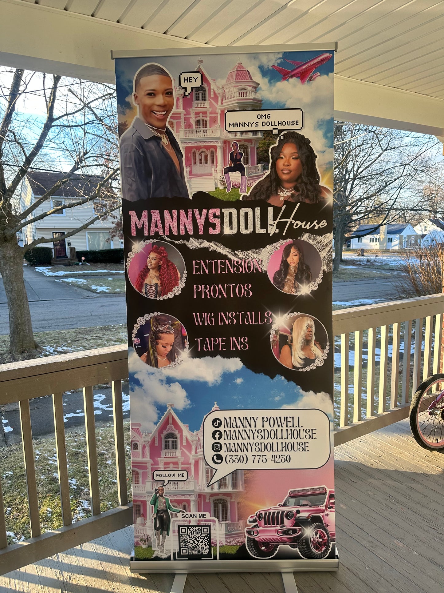 Retractable Banner 33x81